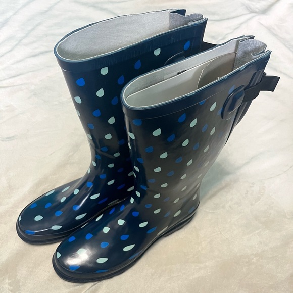 NWT: Western Chief Adult Rain Boots- Raindrop Dot Blue, Adjustable Strap, Size 9 - Picture 1 of 16
